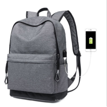 2019 New Wholesale Vintage Men Charging Laptop Backpack USB School Bag Waterproof